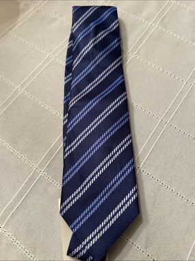 David Donahue Men's Blue Patterned Silk Tie